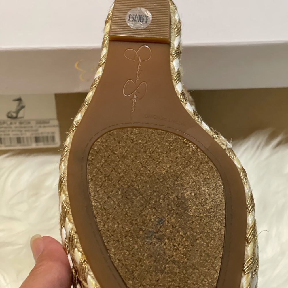 Jessica Simpson size 5.5 Medium
